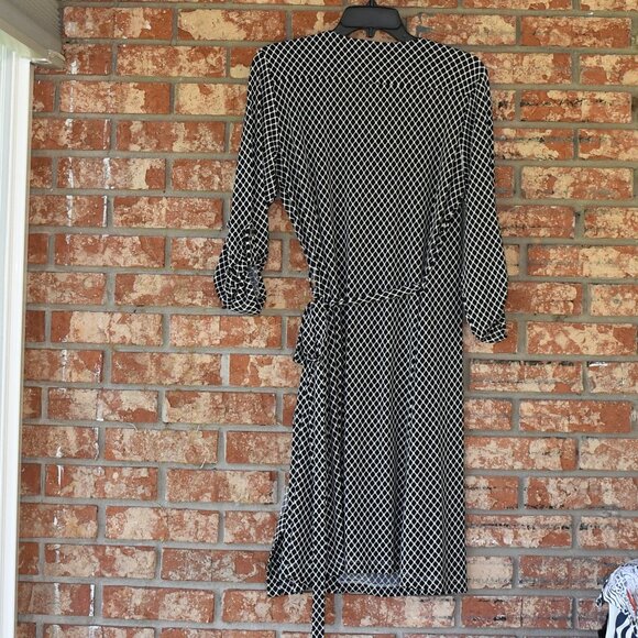 Calvin Klein Wrap Dress - Picture 2 of 3